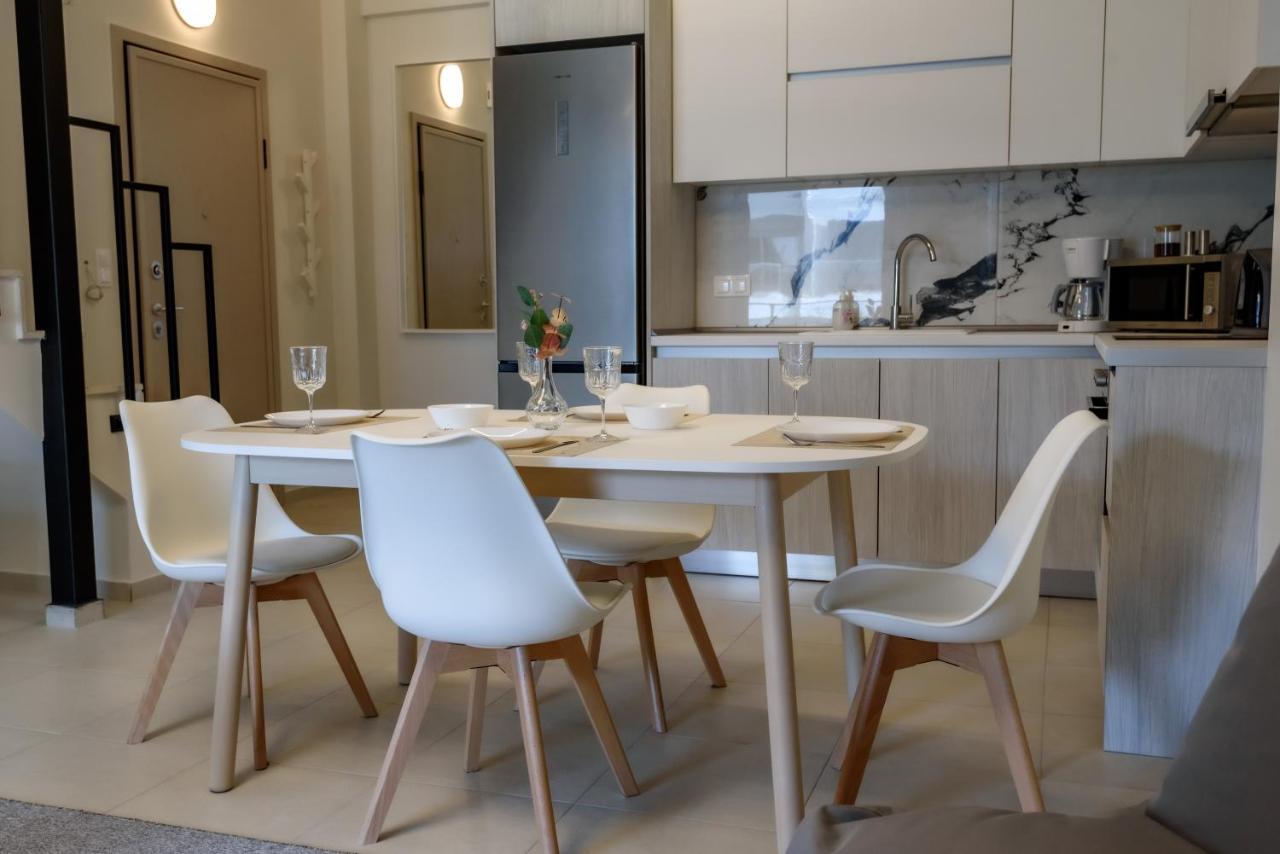 Itaka Familiy Apartments - Halkidiki Suites Com Nikiti  Exteriör bild