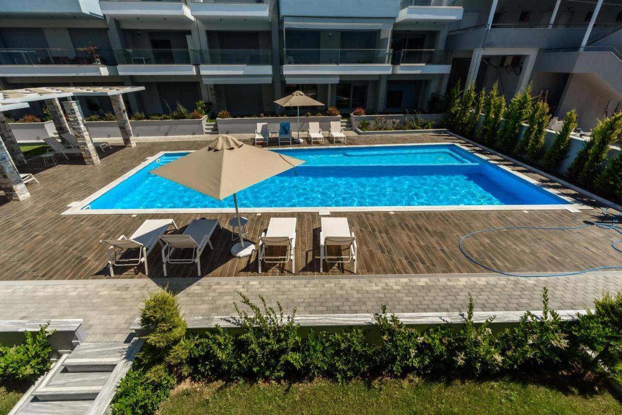 Itaka Familiy Apartments - Halkidiki Suites Com Nikiti  Exteriör bild